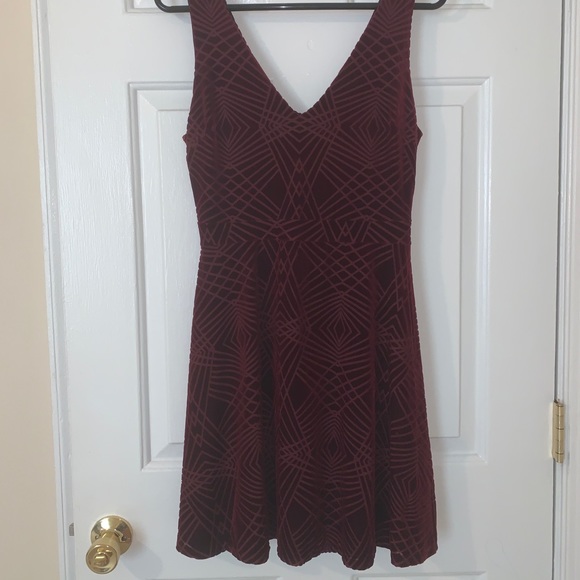 Saks Fifth Avenue Velvet Geometric Pattern Dress - Picture 2 of 11